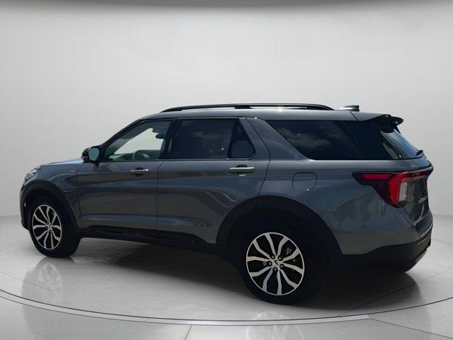 new 2025 Ford Explorer car, priced at $44,353