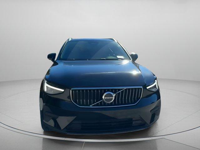 used 2025 Volvo XC40 car, priced at $30,999