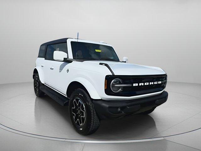 new 2025 Ford Bronco car, priced at $48,989