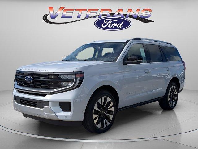 new 2025 Ford Expedition car, priced at $78,255