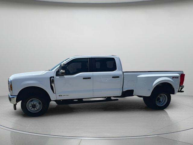 new 2025 Ford F-350 car, priced at $68,488