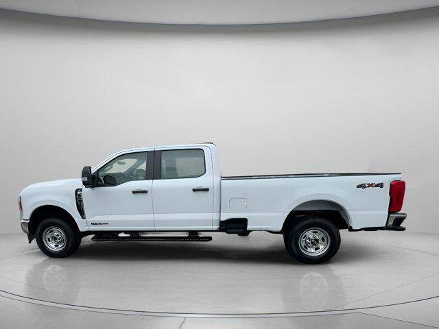 new 2025 Ford F-250 car, priced at $62,806