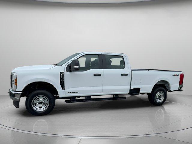 new 2025 Ford F-250 car, priced at $62,806