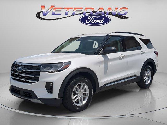 new 2025 Ford Explorer car, priced at $42,681