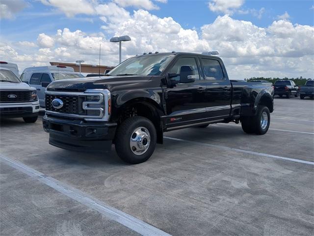 new 2025 Ford F-350 car, priced at $100,000