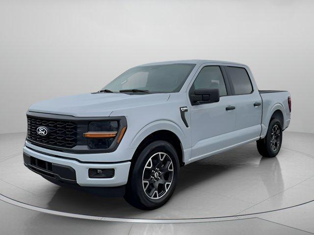 new 2025 Ford F-150 car, priced at $42,333