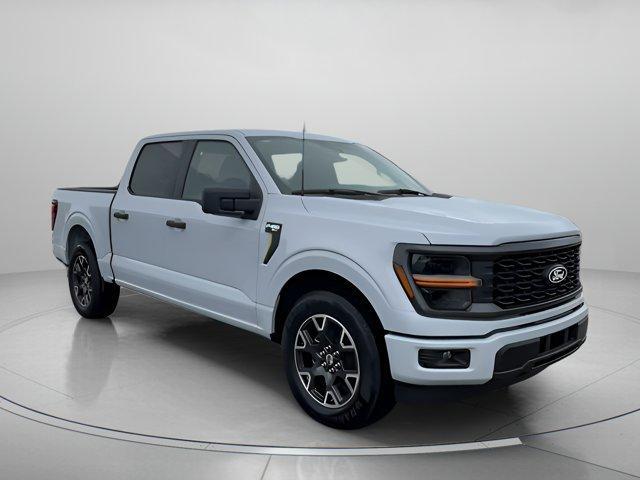 new 2025 Ford F-150 car, priced at $42,333