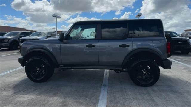 new 2025 Ford Bronco car, priced at $47,118