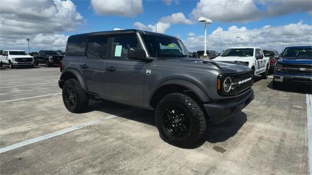 new 2025 Ford Bronco car, priced at $47,118