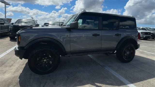 new 2025 Ford Bronco car, priced at $47,118