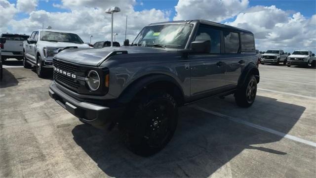 new 2025 Ford Bronco car, priced at $47,118