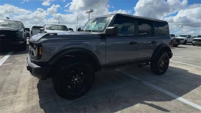 new 2025 Ford Bronco car, priced at $47,118