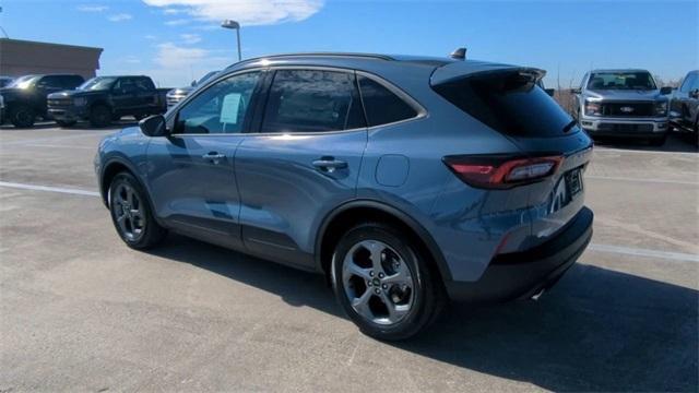 new 2025 Ford Escape car, priced at $30,317
