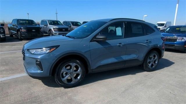 new 2025 Ford Escape car, priced at $30,317