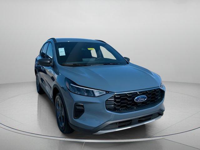 new 2025 Ford Escape car, priced at $30,317