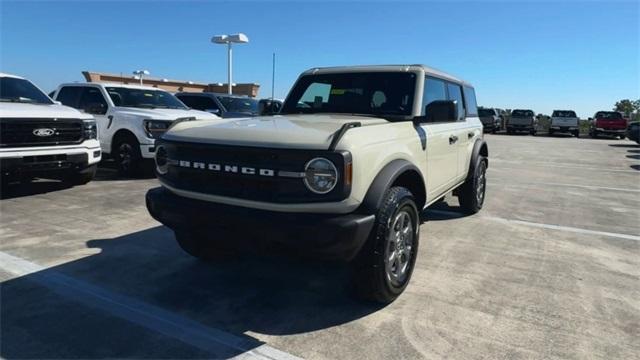 new 2025 Ford Bronco car, priced at $46,057