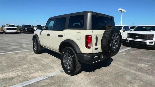 new 2025 Ford Bronco car, priced at $46,057