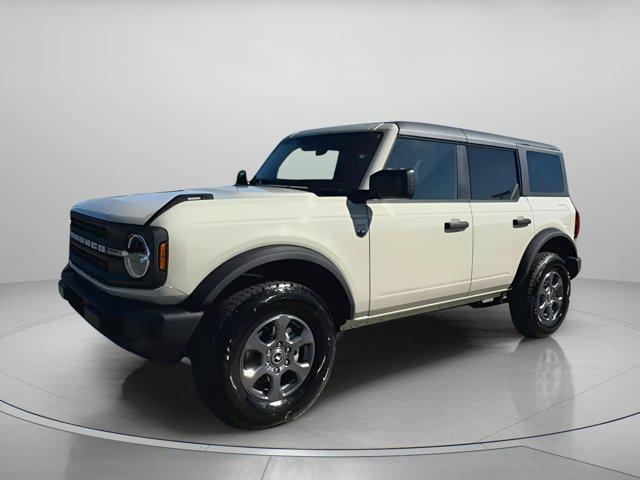 new 2025 Ford Bronco car, priced at $44,808