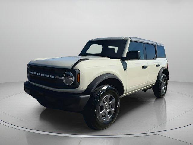 new 2025 Ford Bronco car, priced at $44,808