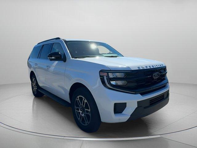 new 2025 Ford Expedition car, priced at $69,090