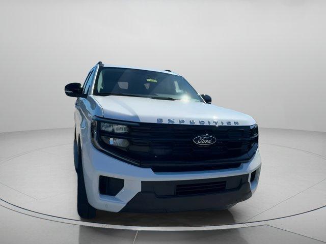 new 2025 Ford Expedition car, priced at $69,090