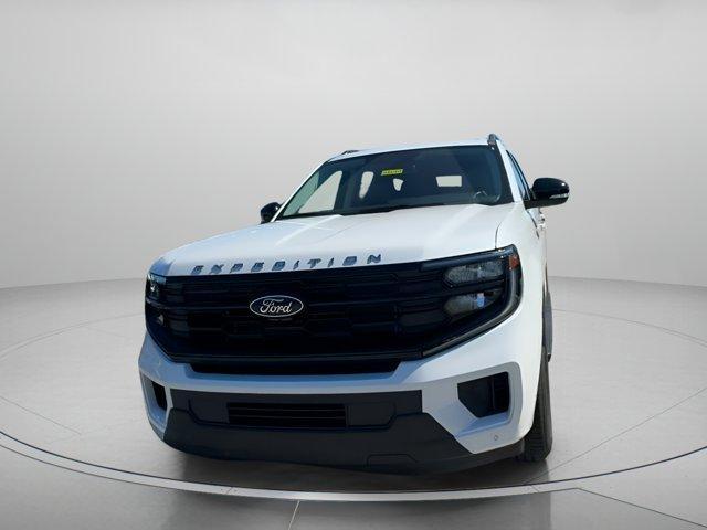 new 2025 Ford Expedition car, priced at $69,090