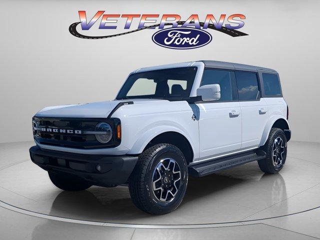 new 2025 Ford Bronco car, priced at $51,645