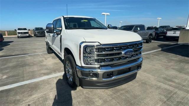 new 2025 Ford F-250 car, priced at $86,514