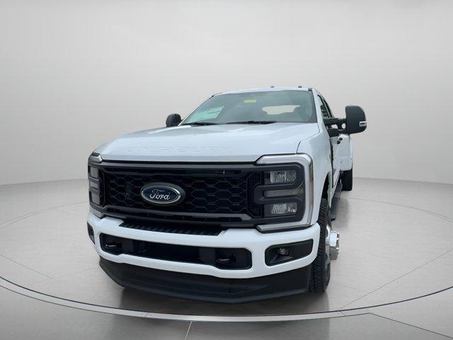 new 2026 Ford F-350 car, priced at $75,795