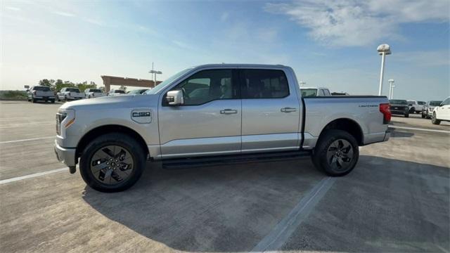 new 2025 Ford F-150 Lightning car, priced at $63,934