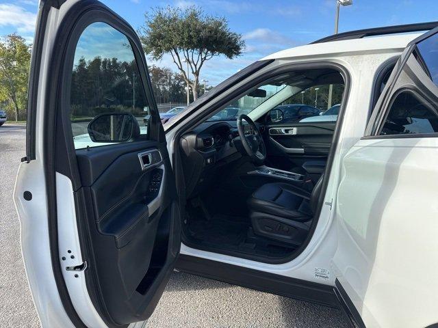 used 2022 Ford Explorer car, priced at $27,999