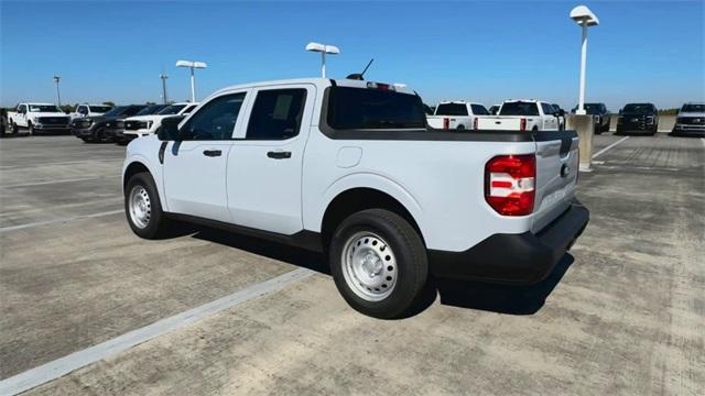 new 2025 Ford Maverick car