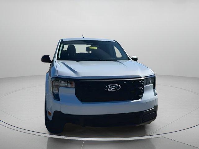 new 2025 Ford Maverick car