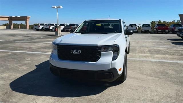 new 2025 Ford Maverick car