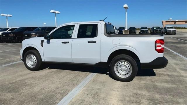 new 2025 Ford Maverick car