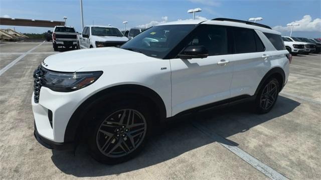 new 2025 Ford Explorer car, priced at $46,135