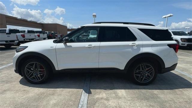 new 2025 Ford Explorer car, priced at $46,135