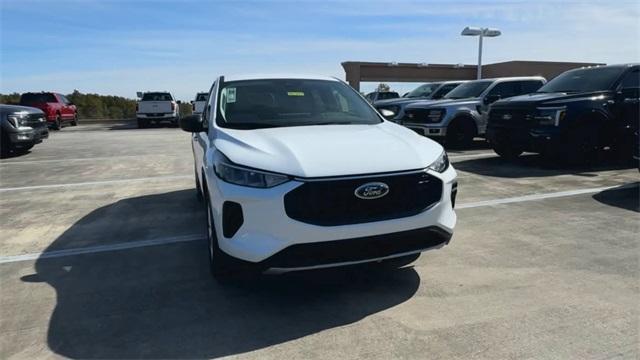 new 2026 Ford Escape car, priced at $29,382