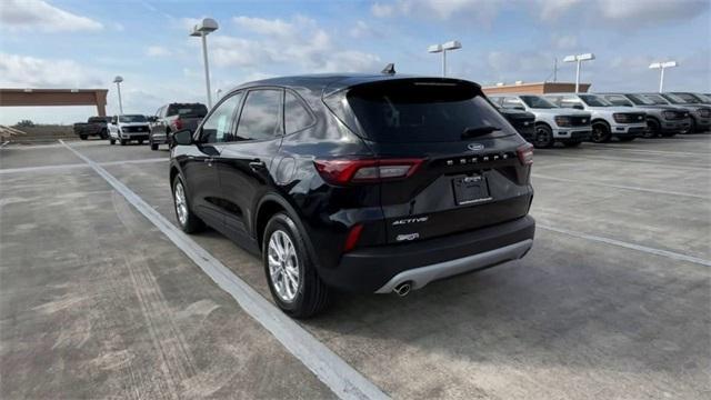 new 2025 Ford Escape car, priced at $29,131