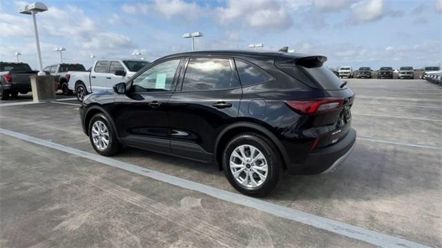new 2025 Ford Escape car, priced at $29,131