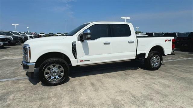 new 2025 Ford F-250 car, priced at $95,718