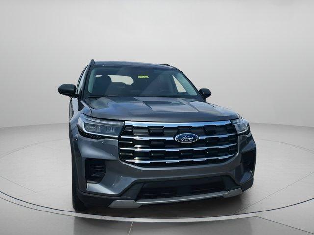new 2025 Ford Explorer car, priced at $39,395