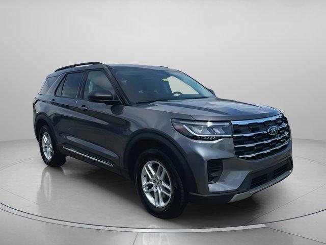 new 2025 Ford Explorer car, priced at $39,395