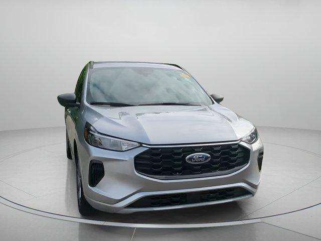 used 2023 Ford Escape car, priced at $20,996
