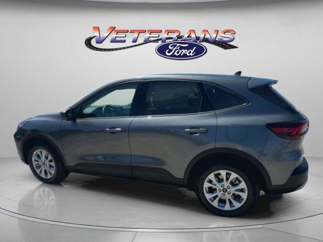 new 2025 Ford Escape car, priced at $29,426