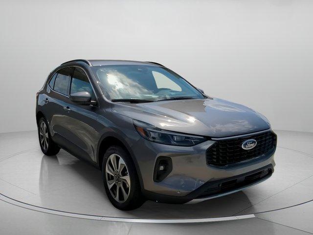 new 2025 Ford Escape car, priced at $33,196