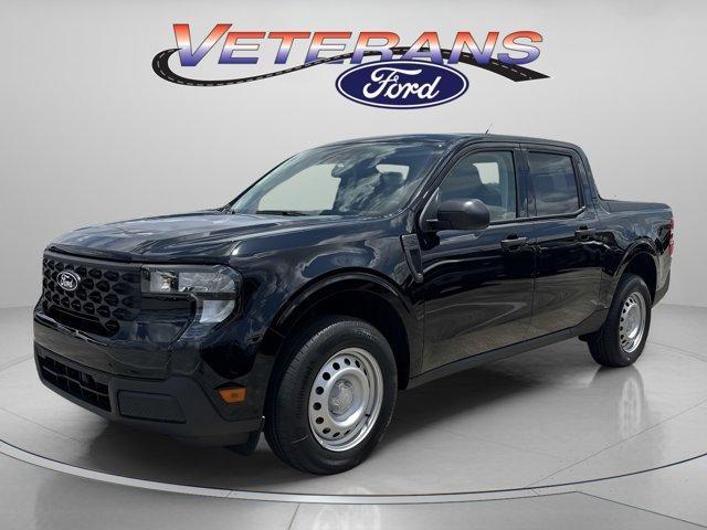 new 2025 Ford Maverick car, priced at $28,928