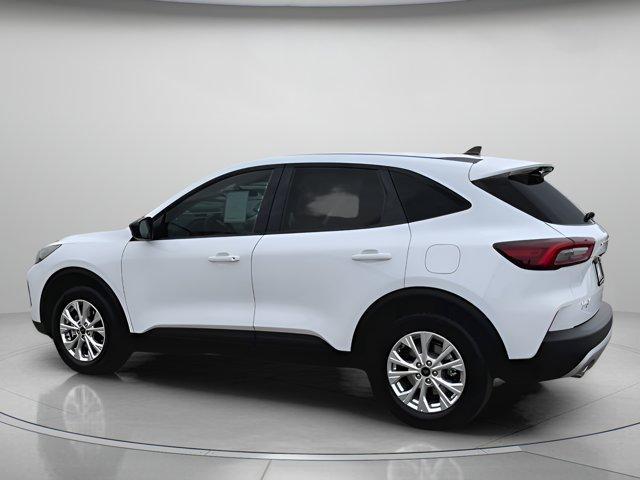 new 2025 Ford Escape car, priced at $25,999