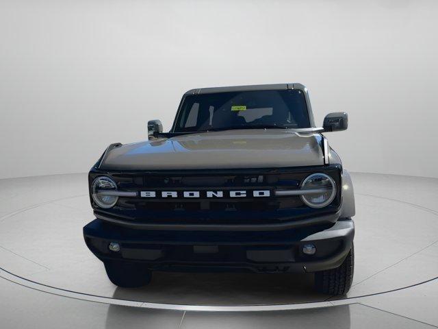 new 2025 Ford Bronco car, priced at $50,117