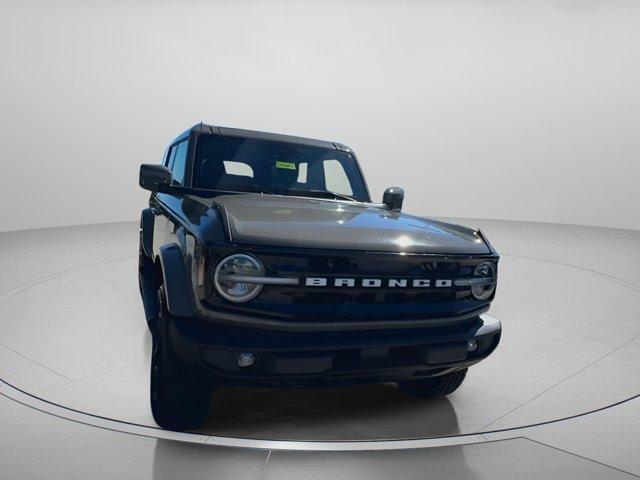 new 2025 Ford Bronco car, priced at $50,117